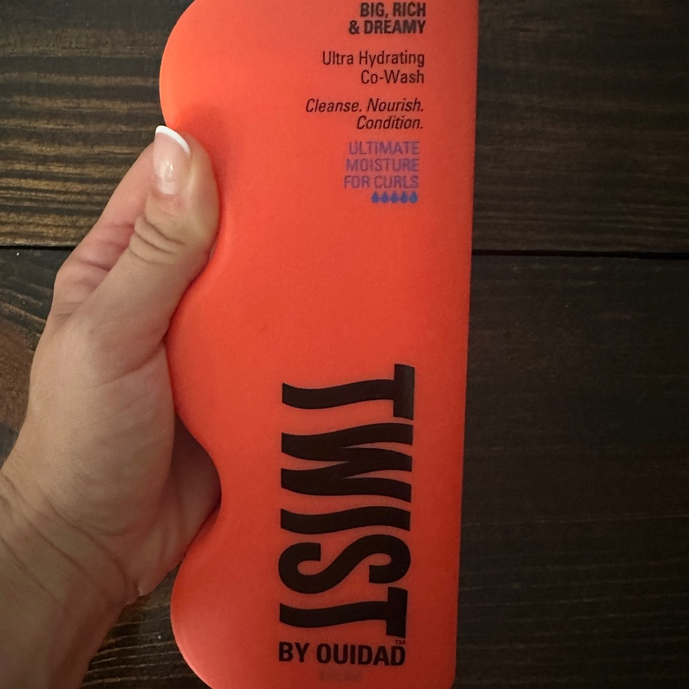 Twist by Ouidad Ultra Hydrating Co-Wash